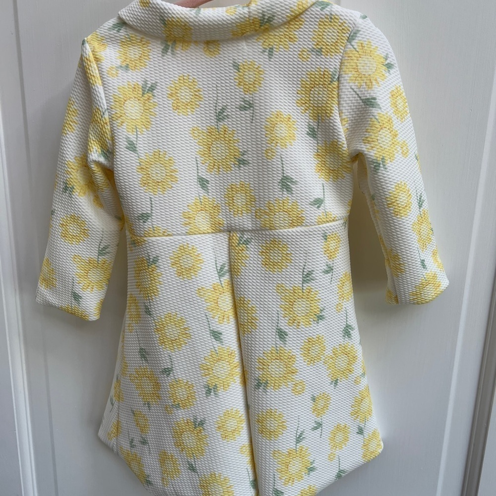 NWOT Nanette Baby 18M White and Yellow Floral Long Button Down Coat - Picture 4 of 4